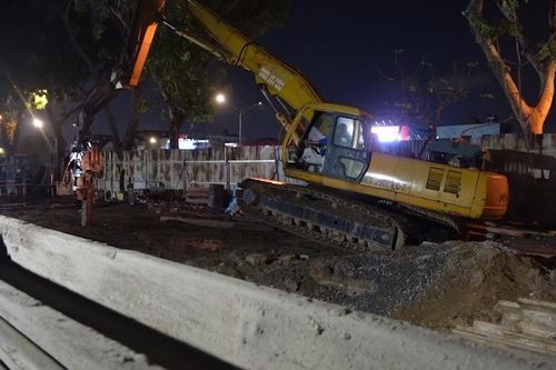 TP.HCM: Xuyên đêm di dời công trình điện nước để làm tuyến metro số 2