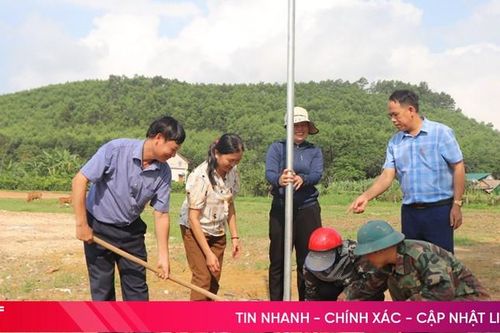 Xây dựng 3km đường điện thắp sáng làng quê ở Hương Sơn