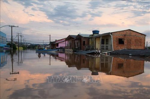 Chính phủ Brazil cam kết chi 10 tỷ USD để tái thiết khu vực bị lũ lụt tàn phá