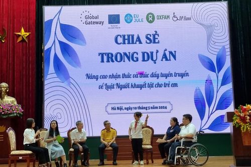 Trẻ em được tiếp cận Luật Người khuyết tật theo phương thức mới