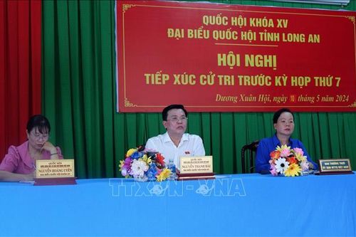 Cử tri Long An đề xuất dần thay thế túi nylon gây hại môi trường