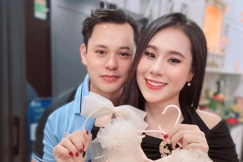 Nữ diễn viên 'săn rồng' thành công, nay công bố giới tính con thứ hai