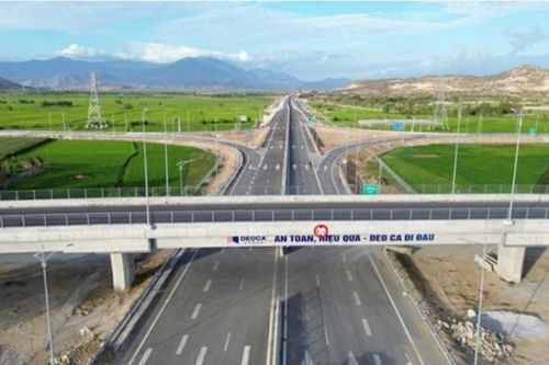 Cần 174.500 tỷ đồng đầu tư cho giao thông kết nối