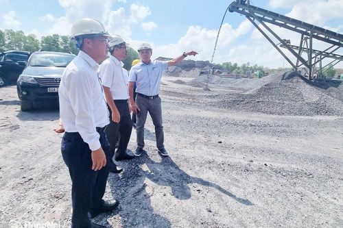 Tạo môi trường an toàn cho người lao động làm việc