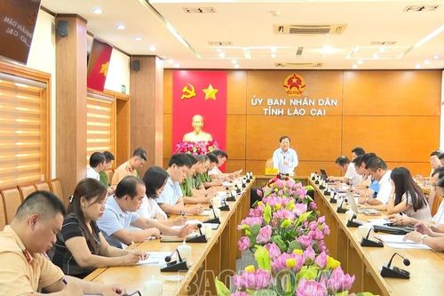 Đẩy mạnh tuyên truyền, nâng cao ý thức của người dân khi đi qua đường sắt