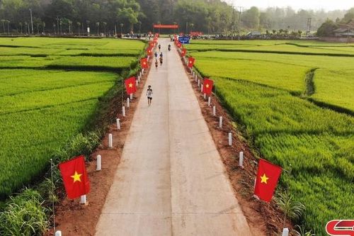 Con đường nối những niềm vui