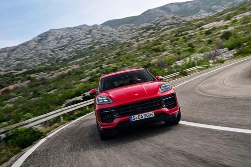 Porsche Cayenne GTS 2025: Bản nâng cấp 'mạnh tay'