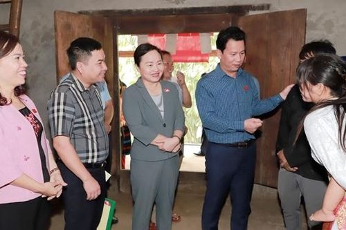 Hà Giang: Cử tri đề nghị phân cấp cho UBND cấp huyện được cấp giấy phép khai thác khoáng sản làm vật liệu xây dựng thông thường