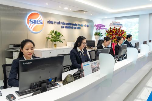 Chứng khoán SHS muốn phát hành gần 900 triệu cổ phiếu