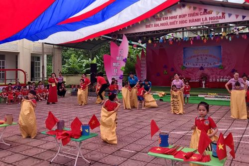 Hội thi 'Bé với làn điệu dân ca và trò chơi dân gian' tại Trường Mầm non Nước Hai