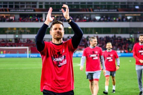 Xác định 2 đội vào chung kết Europa League