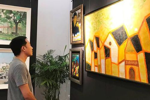 Triển lãm mỹ thuật 'Người Hà Nội & Qua miền Tây Bắc'
