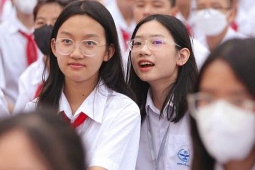 Năm nay, trường công lập nào ở Hà Nội có tỷ lệ chọi lớp 10 cao nhất?
