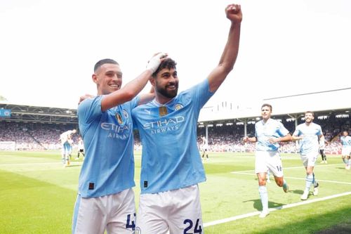 Man City đòi lại ngôi đầu khi Ngoại hạng Anh chỉ còn 2 vòng