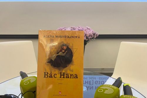 Tác phẩm 'Bác Hana' sắp được chuyển thể thành phim