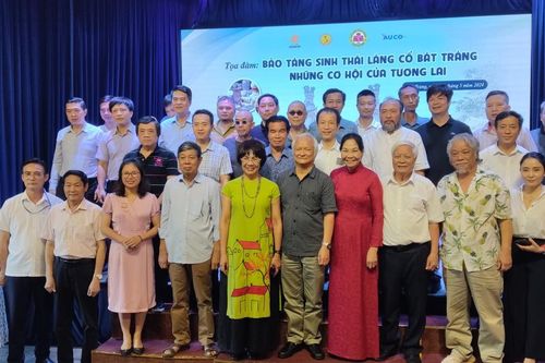 Kể chuyện nghề qua mô hình Bảo tàng sinh thái Làng cổ Bát Tràng