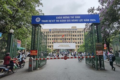 Hơn 11 nghìn thí sinh tham dự kỳ thi đánh giá năng lực của Trường đại học sư phạm Hà Nội