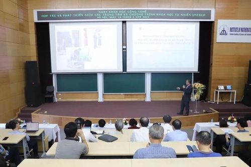 Tăng cường hợp tác giữa các Trung tâm và Chương trình khoa học và tự nhiên của UNESCO