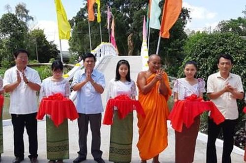 Gắn kết đạo và đời