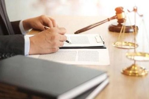 Hỏi-đáp pháp luật: Thẩm quyền giải quyết tố cáo hành vi vi phạm pháp luật trong việc thực hiện nhiệm vụ, công vụ trong tòa án nhân dân được quy định như thế nào?