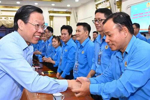 Lãnh đạo TPHCM gặp gỡ, cảm ơn người lao động có đóng góp cho thành phố