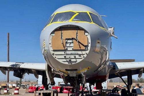 Đột nhập 'nghĩa địa' máy bay lớn nhất thế giới
