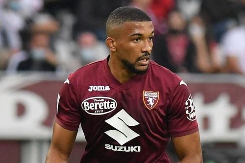 Juventus chốt giá bán ngôi sao cho MU