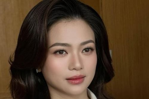Sao Việt: Diễn viên Kiều Anh thanh lịch, trẻ trung với sơ mi trắng
