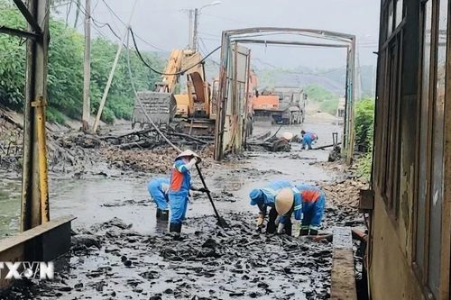 Hà Nội yêu cầu không để xảy ra sự cố trong quá trình vận hành bãi rác tập trung