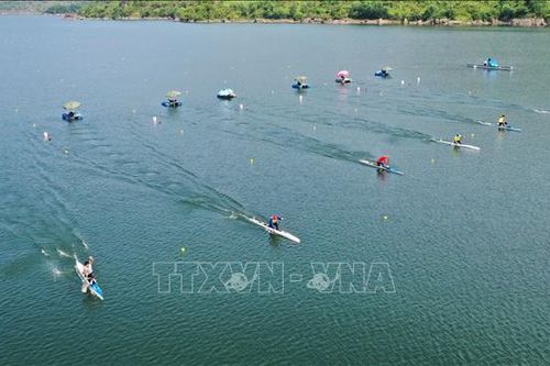 Khai mạc Giải Đua thuyền Rowing và Canoeing vô địch các tay chèo xuất sắc quốc gia 2024