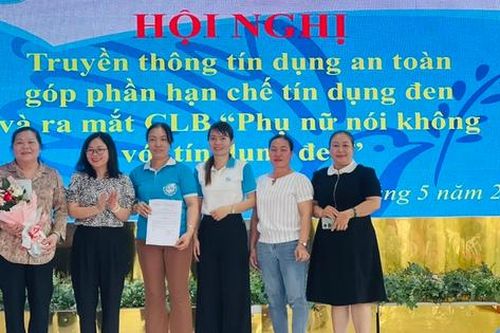 Hội LHPN Gia Lai truyền thông tín dụng an toàn và ra mắt CLB 'Phụ nữ nói không với tín dụng đen'