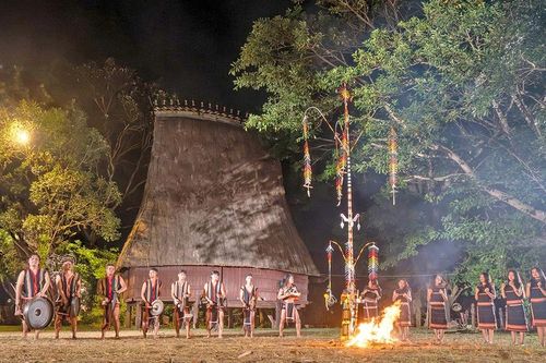 Từ làng Ốp nghĩ về phát triển du lịch cộng đồng