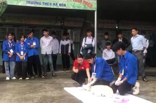 Tập huấn nghiệp vụ và huấn luyện kỹ năng sơ cấp cứu