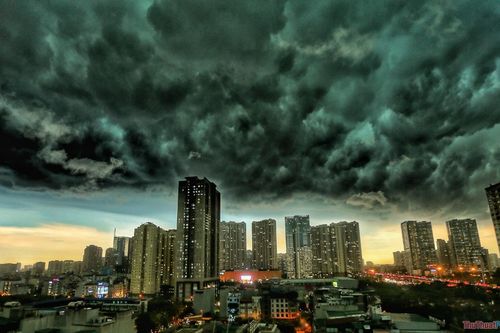Thời tiết hôm nay ngày 11/5/2024: Hà Nội mưa dông rải rác, Thành phố Hồ Chí Minh và Đà Nẵng ít mưa, nắng nóng