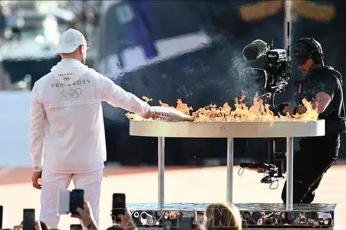 Ngọn đuốc Olympic 2024 và hành trình vòng quanh nước Pháp