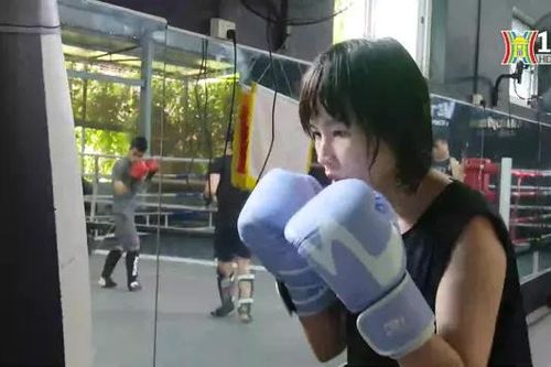 Phái nữ cũng đam mê tập luyện KickBoxing