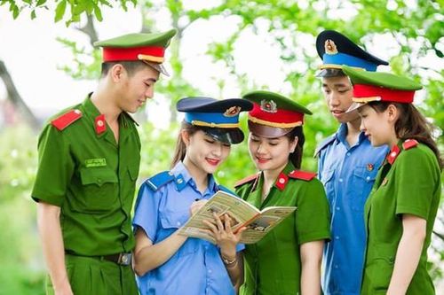 Mức điểm chuẩn trong 3 năm qua của ngôi trường được hàng triệu thí sinh mơ ước