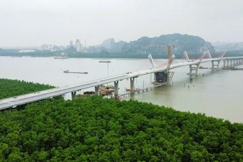 Cầu Bến Rừng nối Hải Phòng - Quảng Ninh không kịp thông xe theo dự kiến