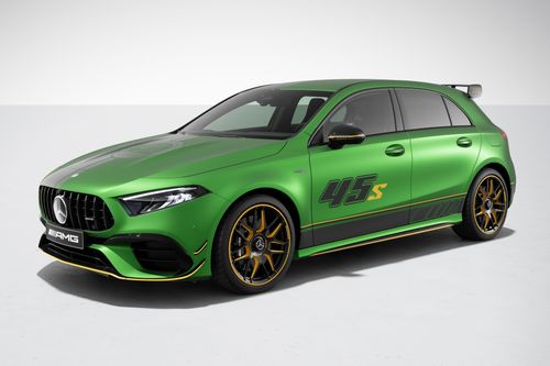 Cận cảnh Mercedes-AMG A 45 S 4MATIC+ phiên bản giới hạn