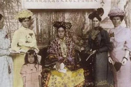 Cuộc sống thực cung cấm triều Thanh Trung Quốc