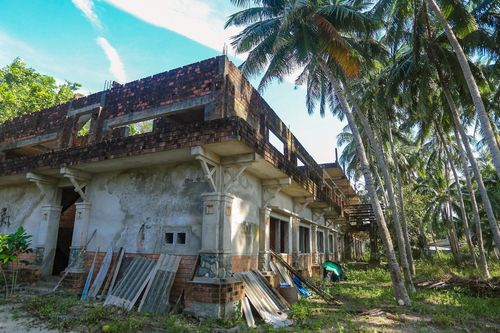 Cảnh nhếch nhác ở dự án chiếm 'đất vàng' tại xã đảo rồi bỏ hoang 19 năm