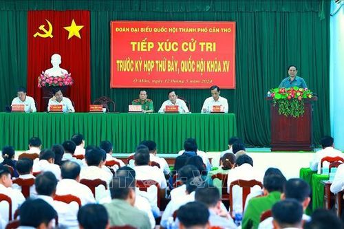 Thủ tướng Phạm Minh Chính tiếp xúc cử tri thành phố Cần Thơ