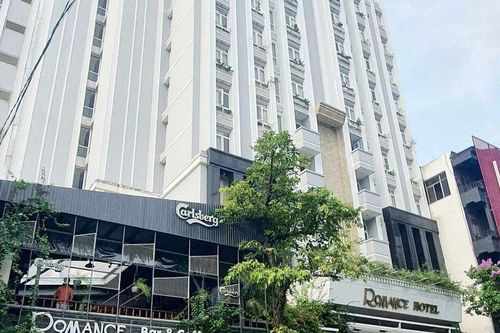 Rao bán đấu giá 2 khách sạn 4 sao có vị trí 'đắc địa' ở Huế