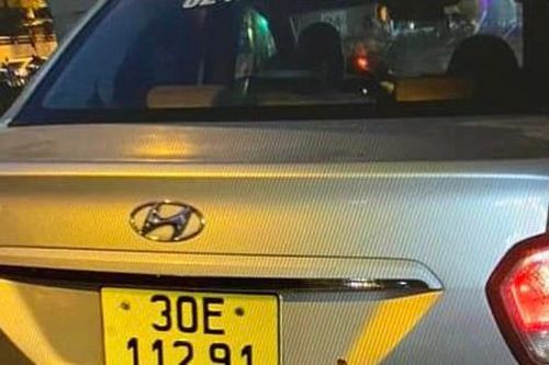 Hà Nội: Tài xế taxi bắt du khách Pháp 'chuộc' hộ chiếu 500 nghìn đồng