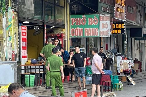 Thanh niên HH Linh Đàm dùng dao tấn công người khác