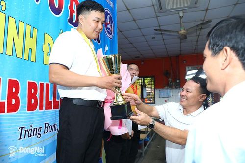 Cơ thủ Nguyễn Hồng Thanh vô địch Giải billiards tỉnh Đồng Nai năm 2024
