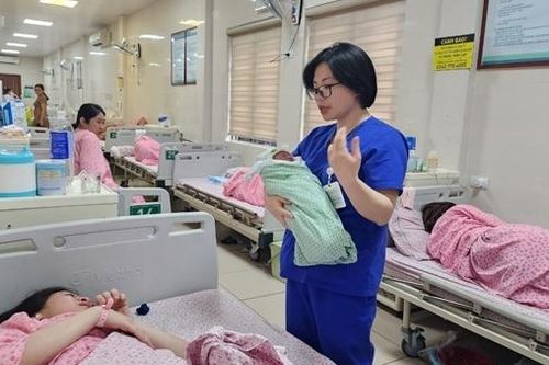 Nữ bác sĩ có nhiều sáng kiến cứu sản phụ và thai nhi