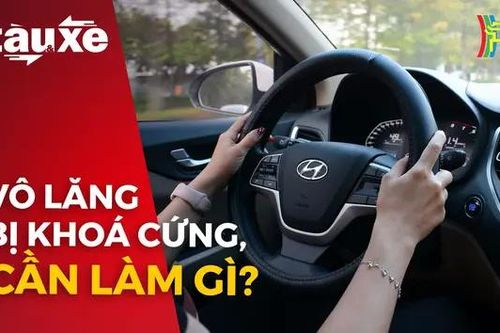 Cách xử lý vô lăng bị khóa cứng khi xe đang chạy | Bản tin Tàu và Xe | 12/05/2024