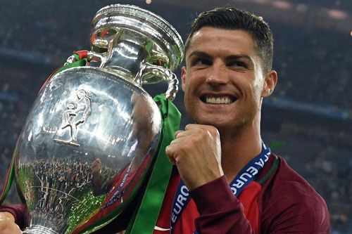 Ronaldo và những kỷ lục khó bị xô đổ tại EURO