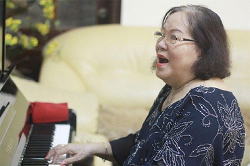 NSND Tường Vi - người thổi hồn cho hàng loạt ca khúc cách mạng